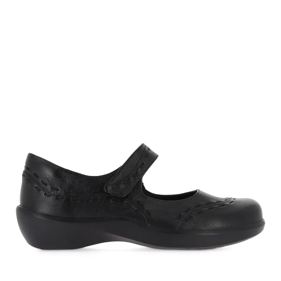 GUMMIBEAR W - BLACK LEATHER Soft Sole Casual Style