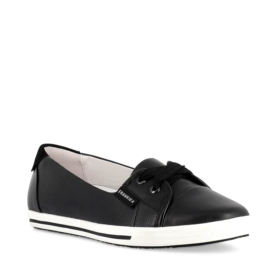 HANNAH III - BLACK PUNCHED LEATHER Quick Dry Lining Ultra Flex Grooves