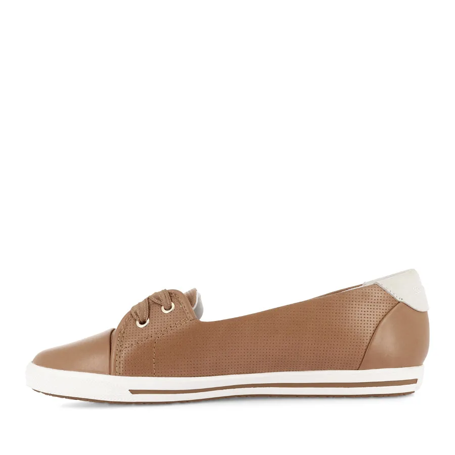 HANNAH III - CAMEL PUNCHED LEATHER Ergo Design