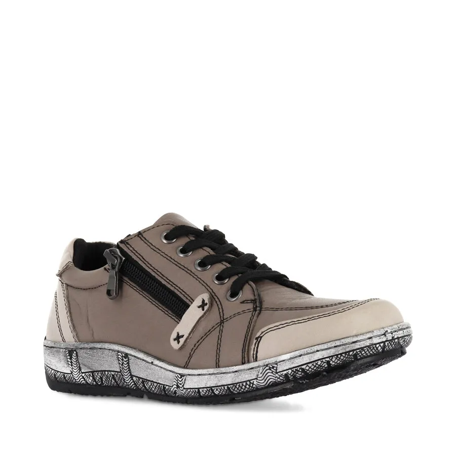 CP656-50 - TAUPE MULTI LEATHER Steady Pace