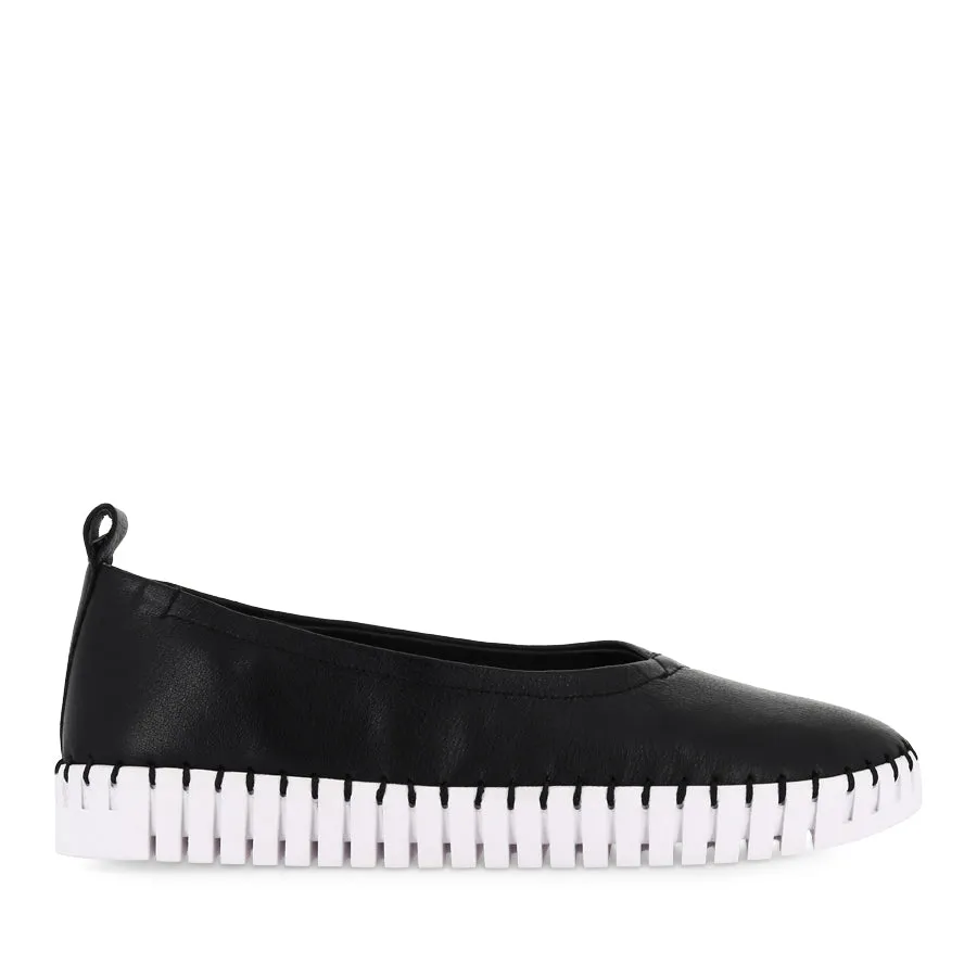 HEATON - BLACK LEATHER Chic Comfort Zip Fast