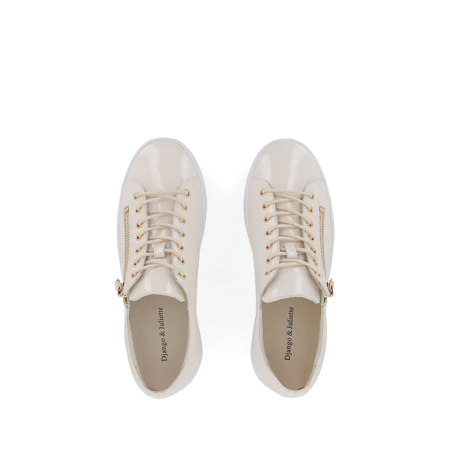 EasyToMaintain Round Toe WOLFIE - IVORY PATENT LEATHER