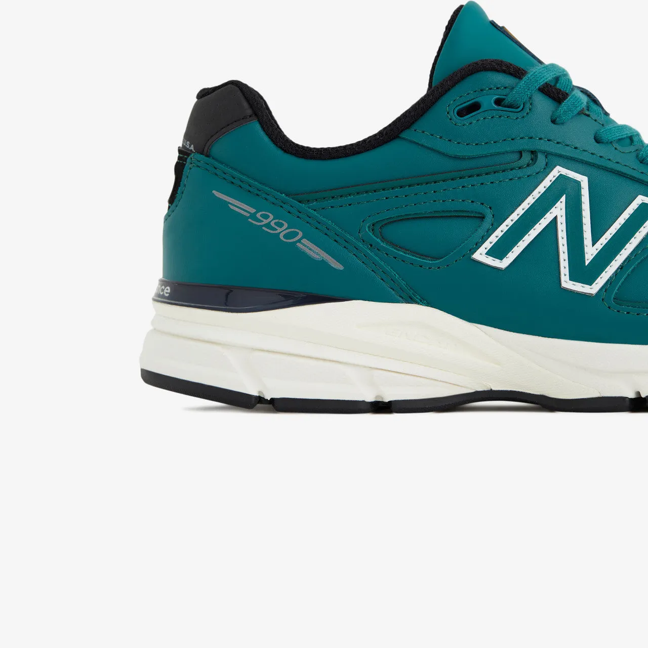 990v4 street - specific features