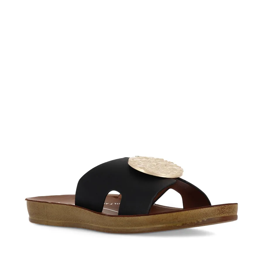 Loafer Style HERO - BLACK