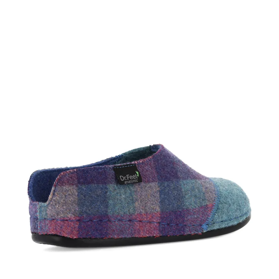 Versatile Style Relaxed Fit Slides HILDA - PURPLE TARTAN