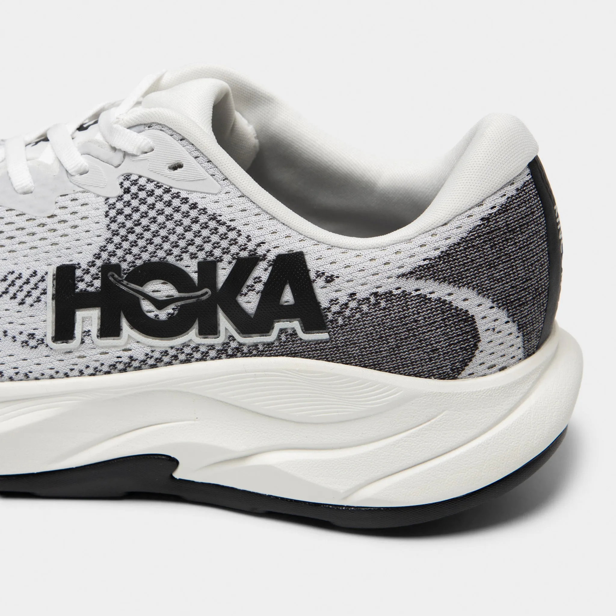 Hoka Rincon 4 White / Black Premium cushioning