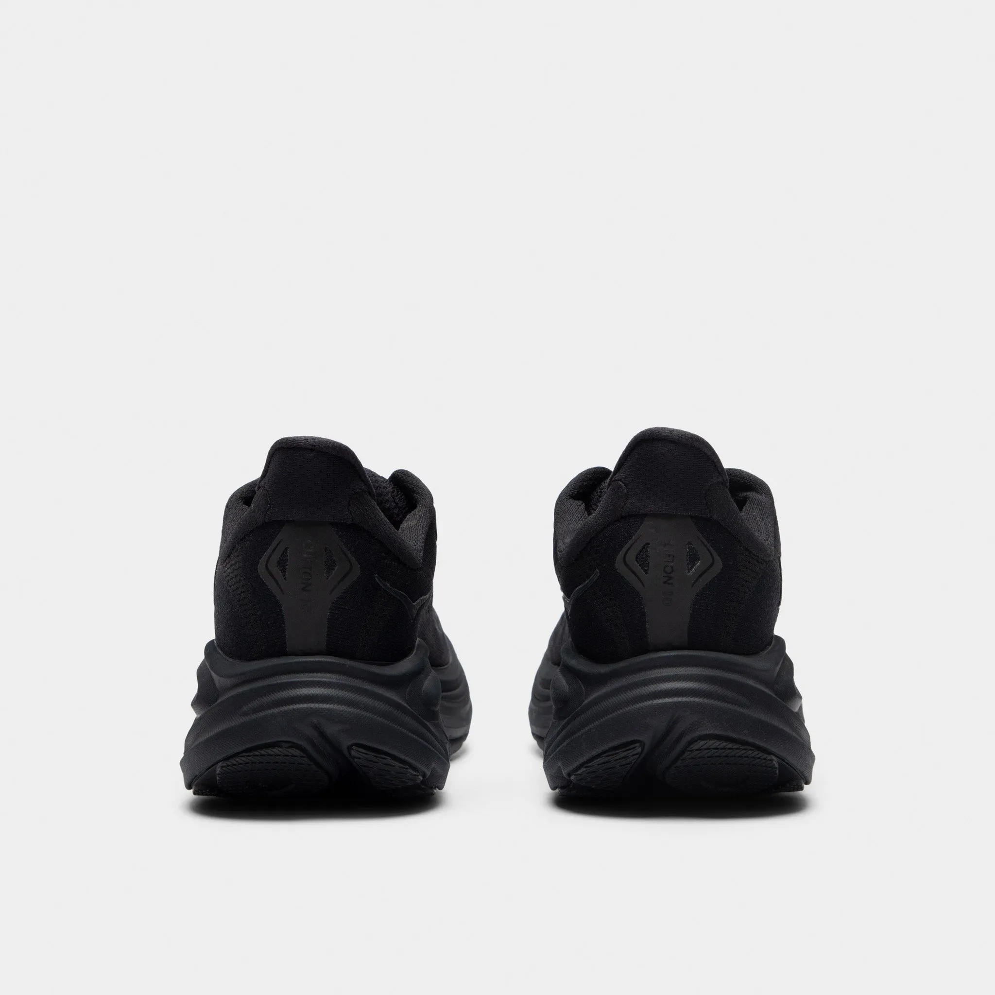 Hoka Women's Clifton 10 Black / Black Wide Support