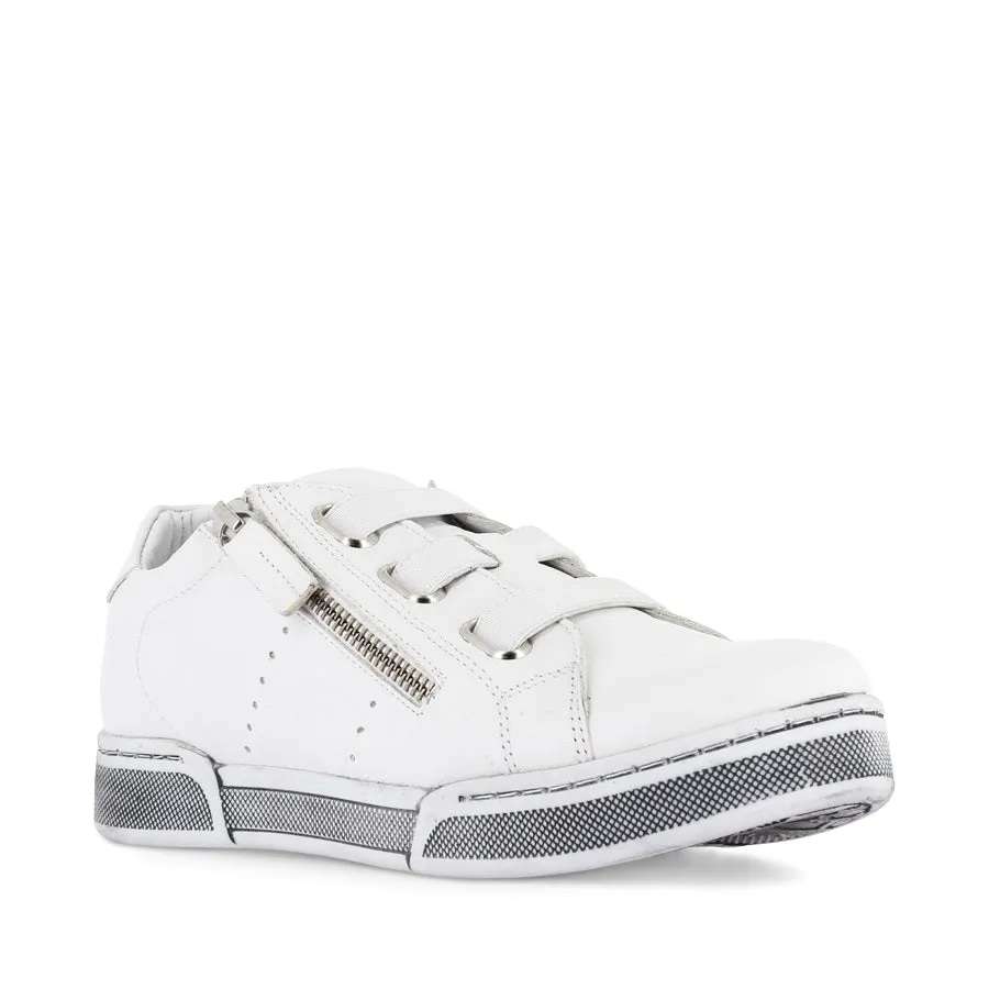 TALEA - WHITE LEATHER Air Ventilation Travel Essential