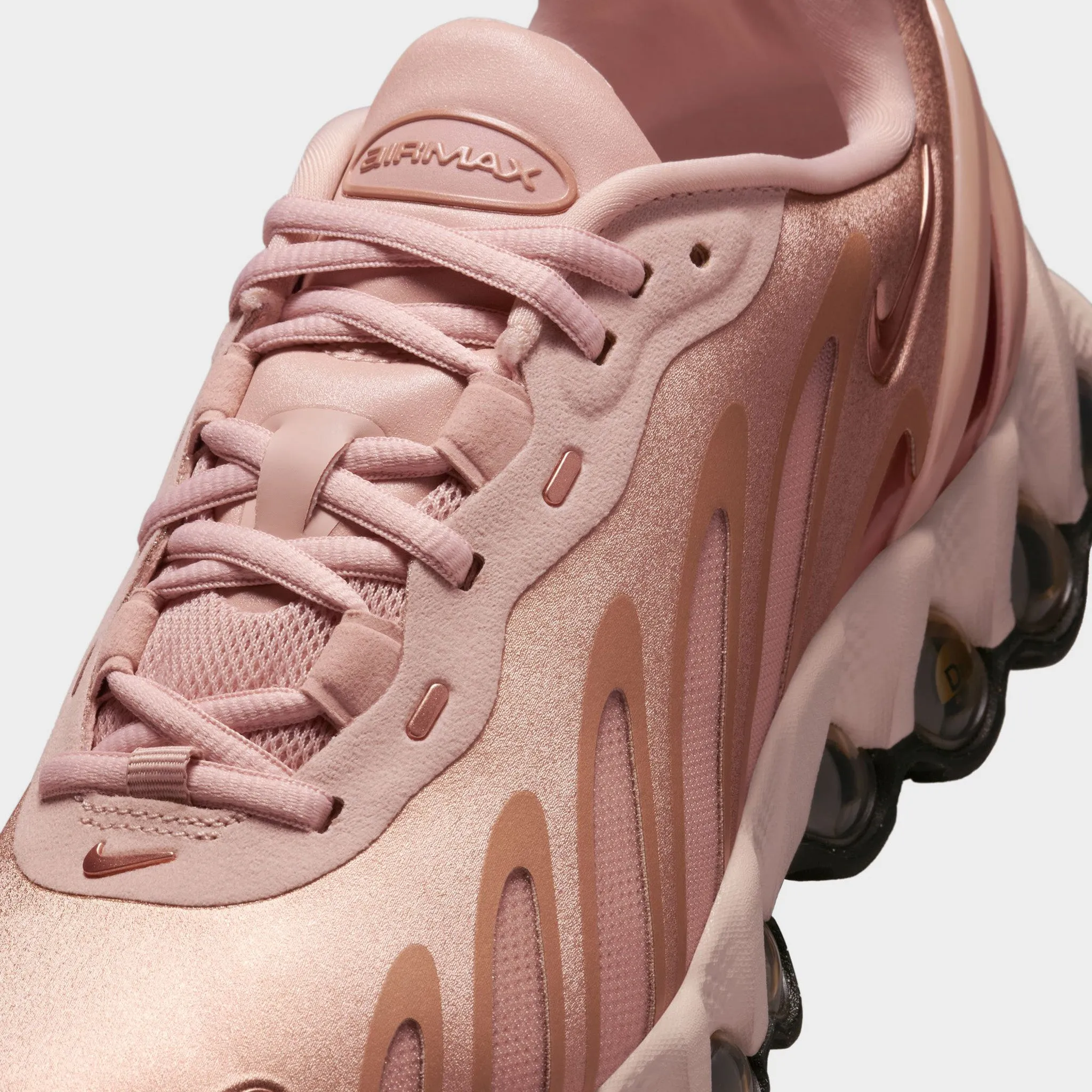Memory foam insole Ultra Responsive Midsole Nike Women's Air Max Dn8 Metallic Red Bronze / Black - Particle Beige