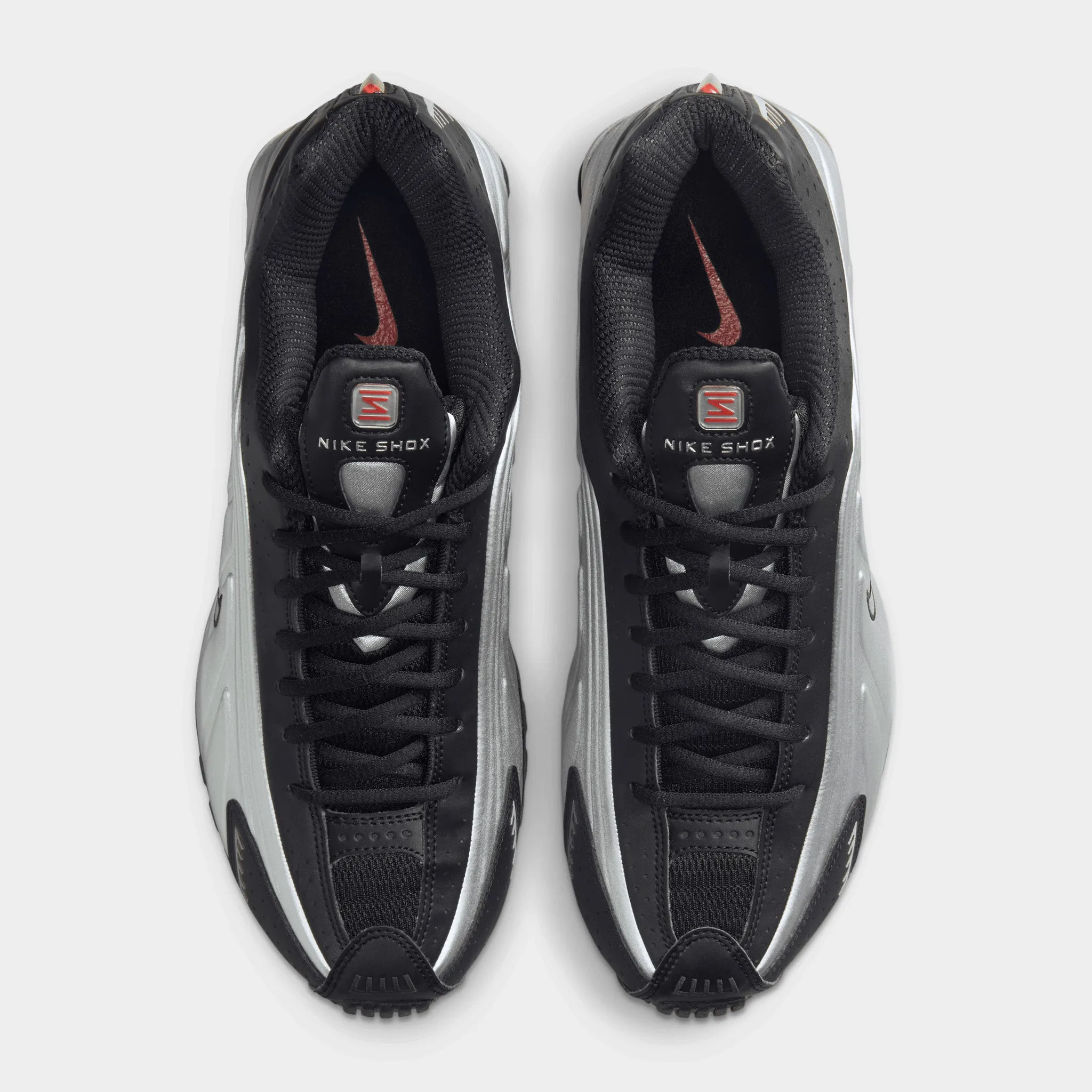 Nike Shox R4 Metallic Silver / Black Rolling Motion Geometry