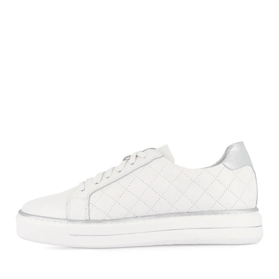 KOZIE W - WHITE-SILVER TUMBLE LEATHER Dynamic Fit Lacing AntiOdorTreatment