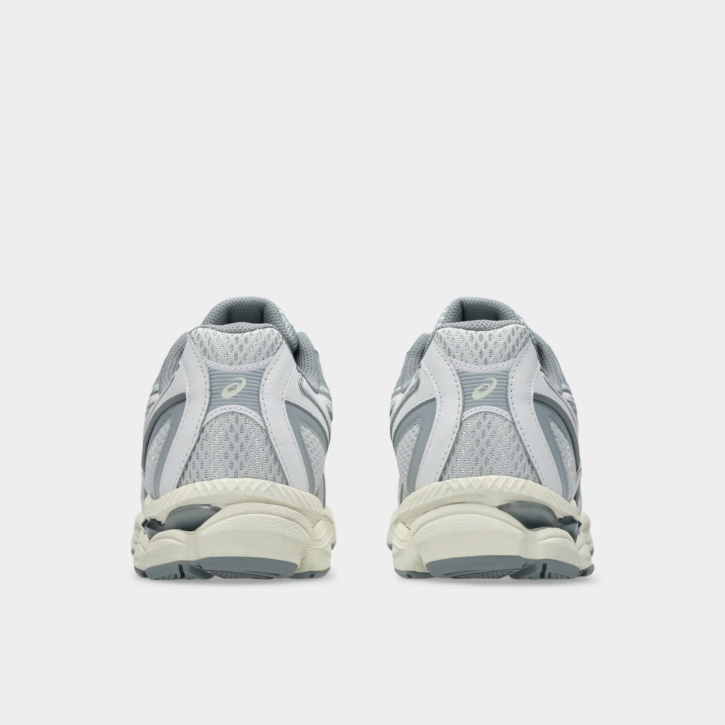 Distinctive flair Asics GEL-NYC 2055 Glacier Grey / White