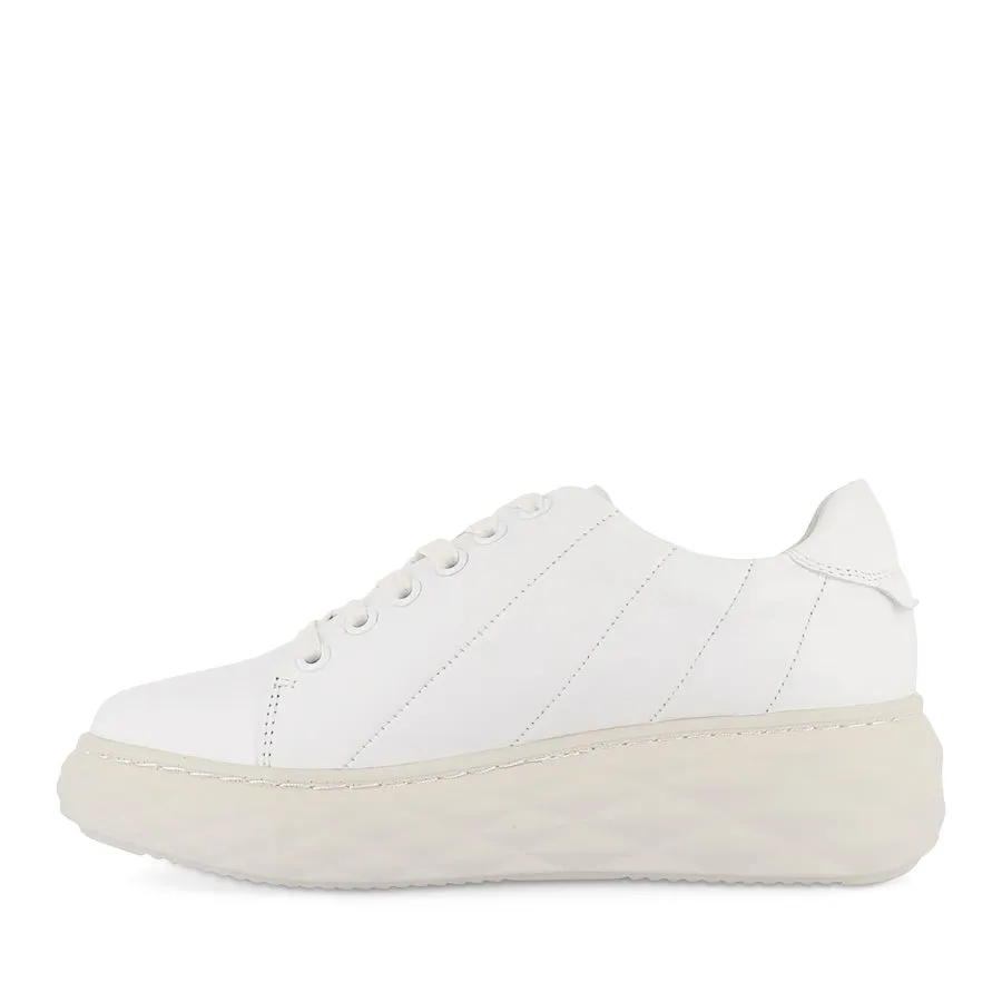 JESPER - WHITE LEATHER Mobility Focused Light Reflective