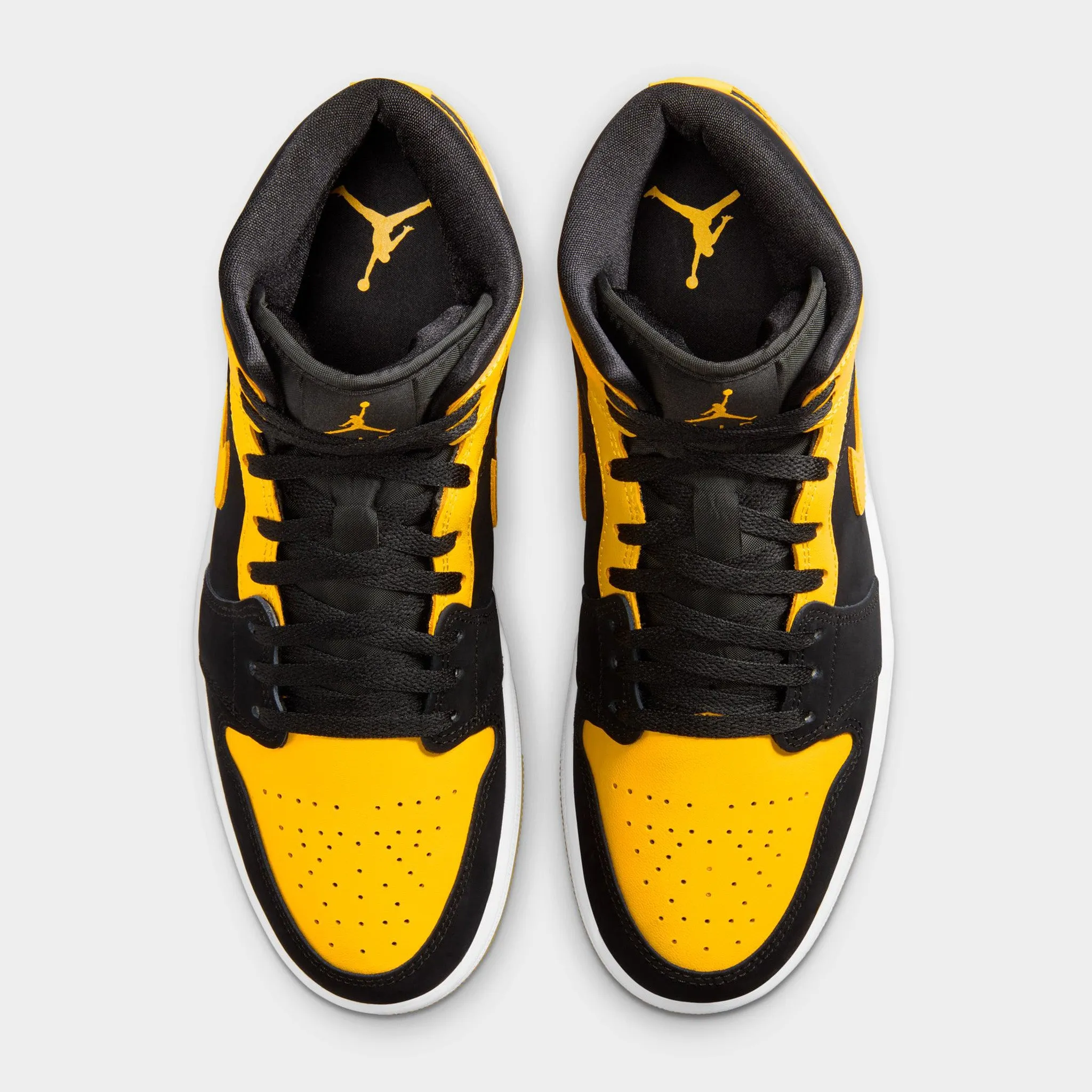 Multi Chamber Airflow Zero Break In Feel Jordan 1 Mid Black / Varsity Maize - White