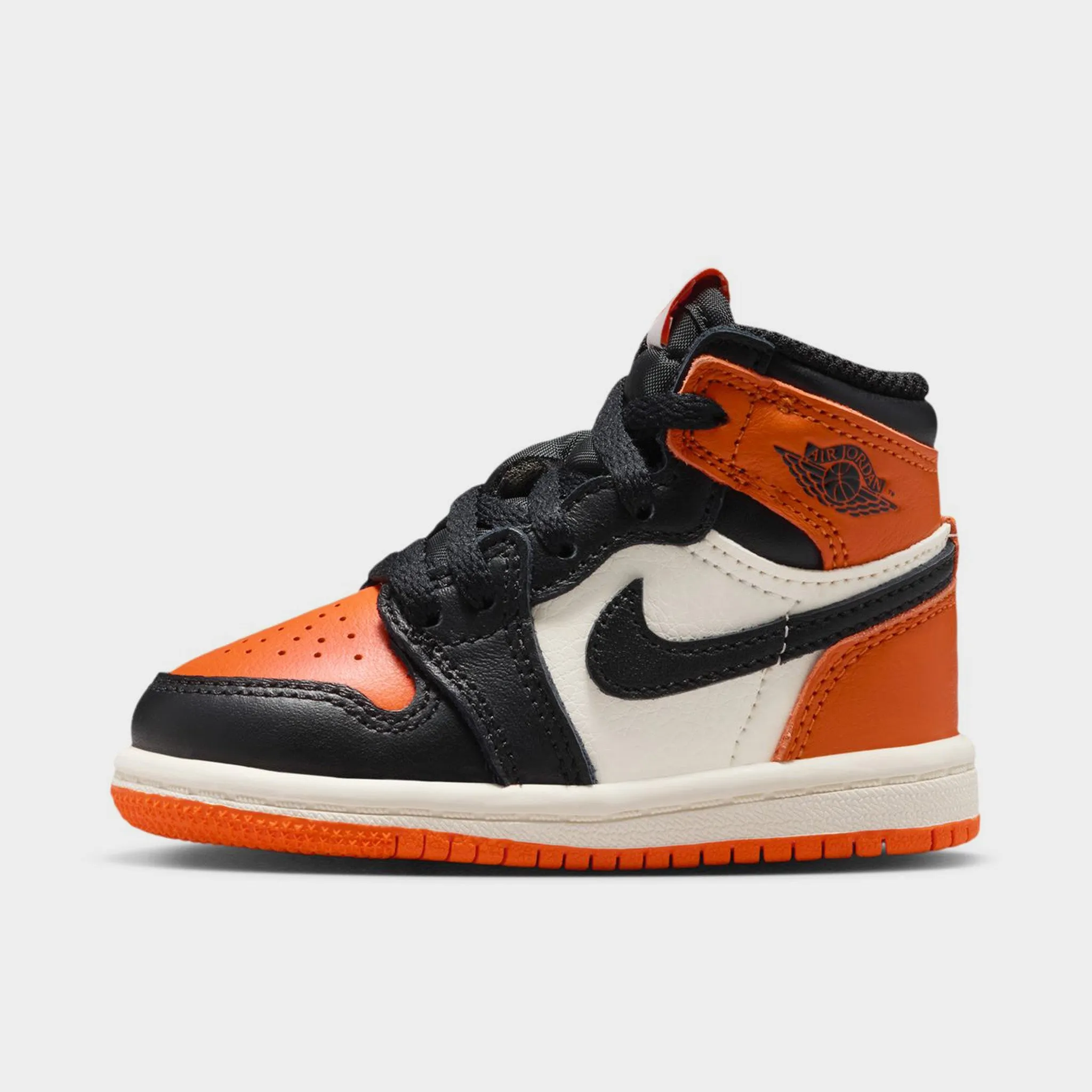 Durable Upper Jordan 1 Retro High OG TD Black / Sail - Starfish