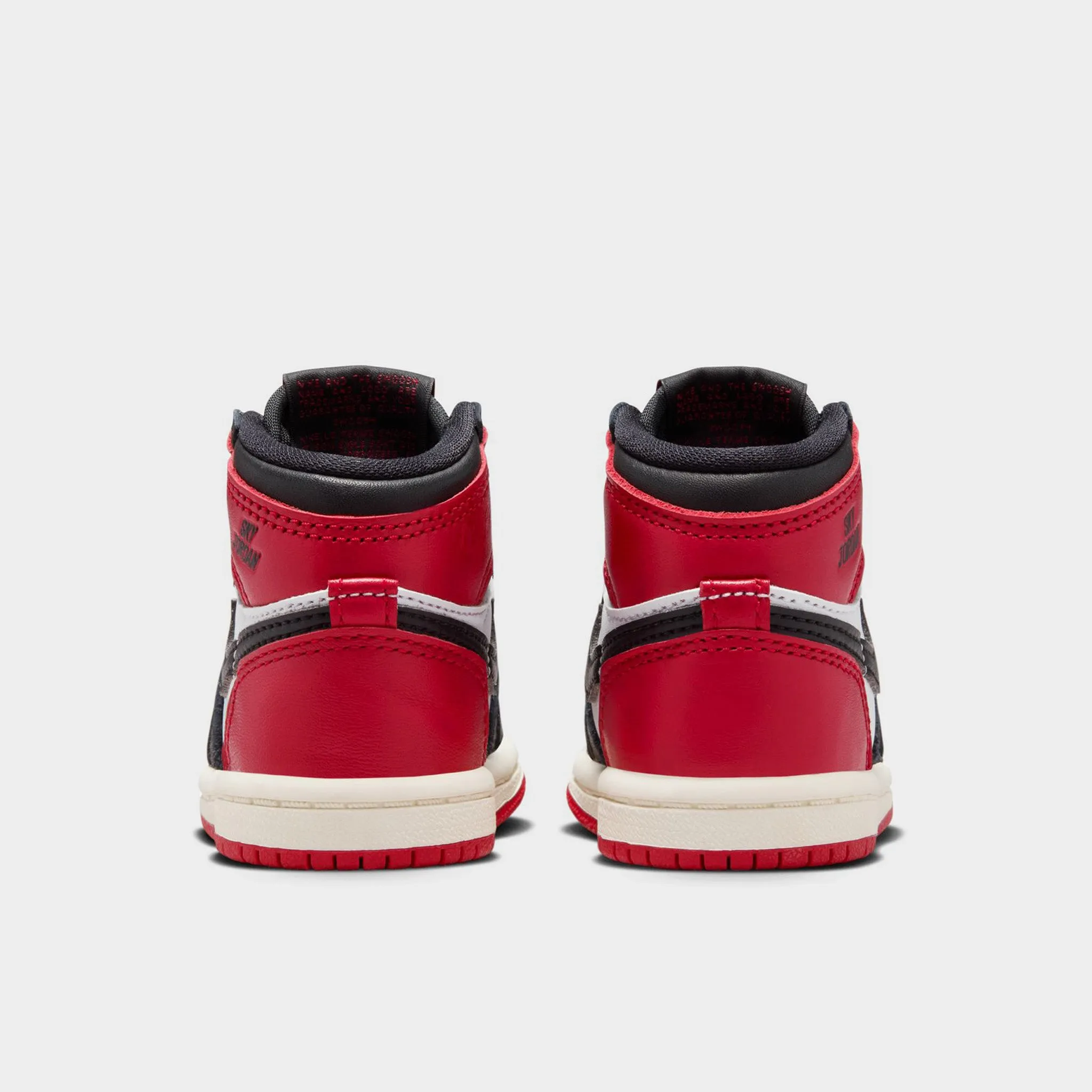 Moisture Management Fabric Thermoplastic Bonding Jordan 1 Retro High OG TD White / Black - Varsity Red