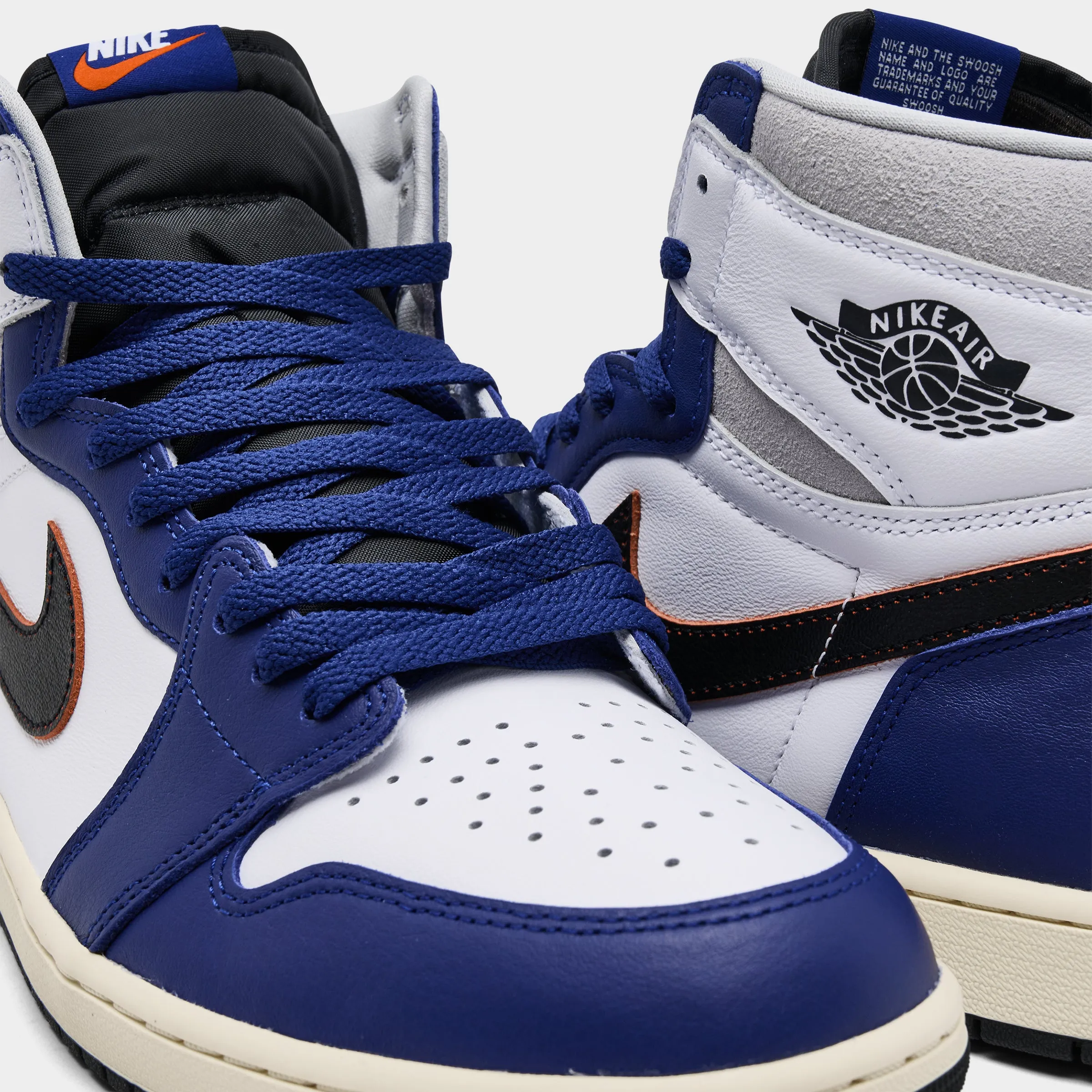 Jordan 1 Retro High OG White / Black / Neutral Grey - Deep Royal Blue Springy foam