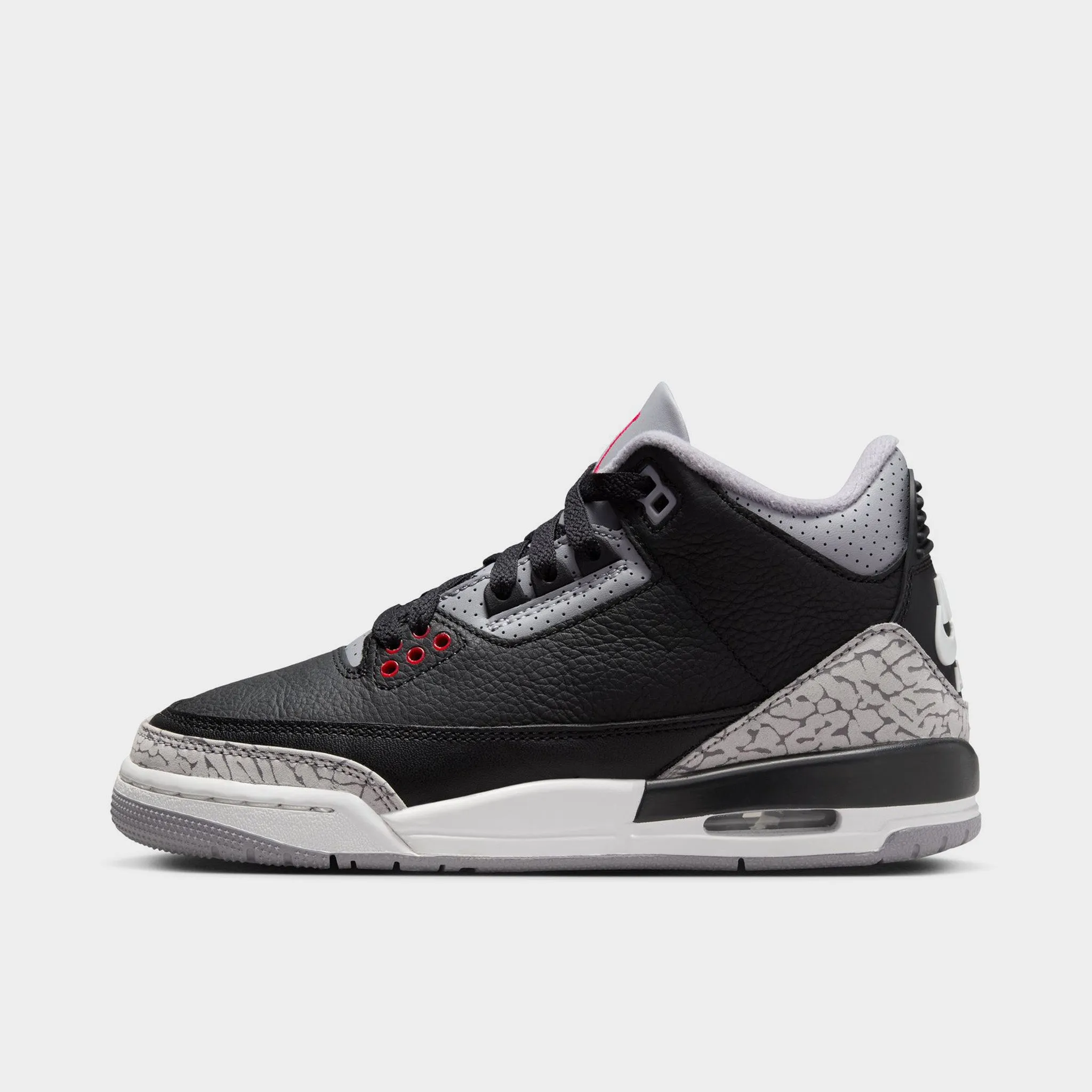 Anatomical Toe Box Jordan 3 Retro GS Black / Fire Red - Cement Grey
