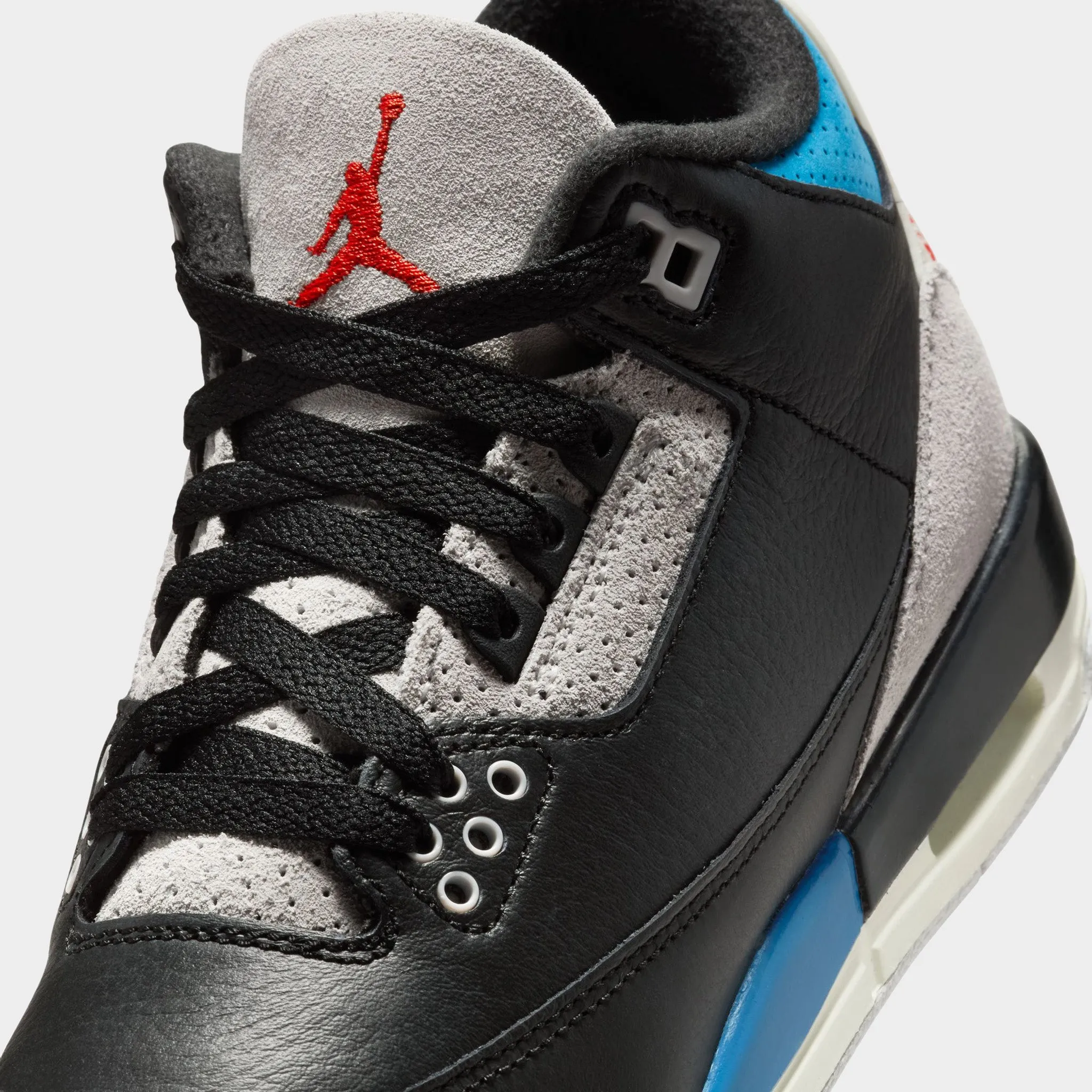 Casual Ease Jordan 3 Retro OG GS Black / Chile Red - Neutral Grey