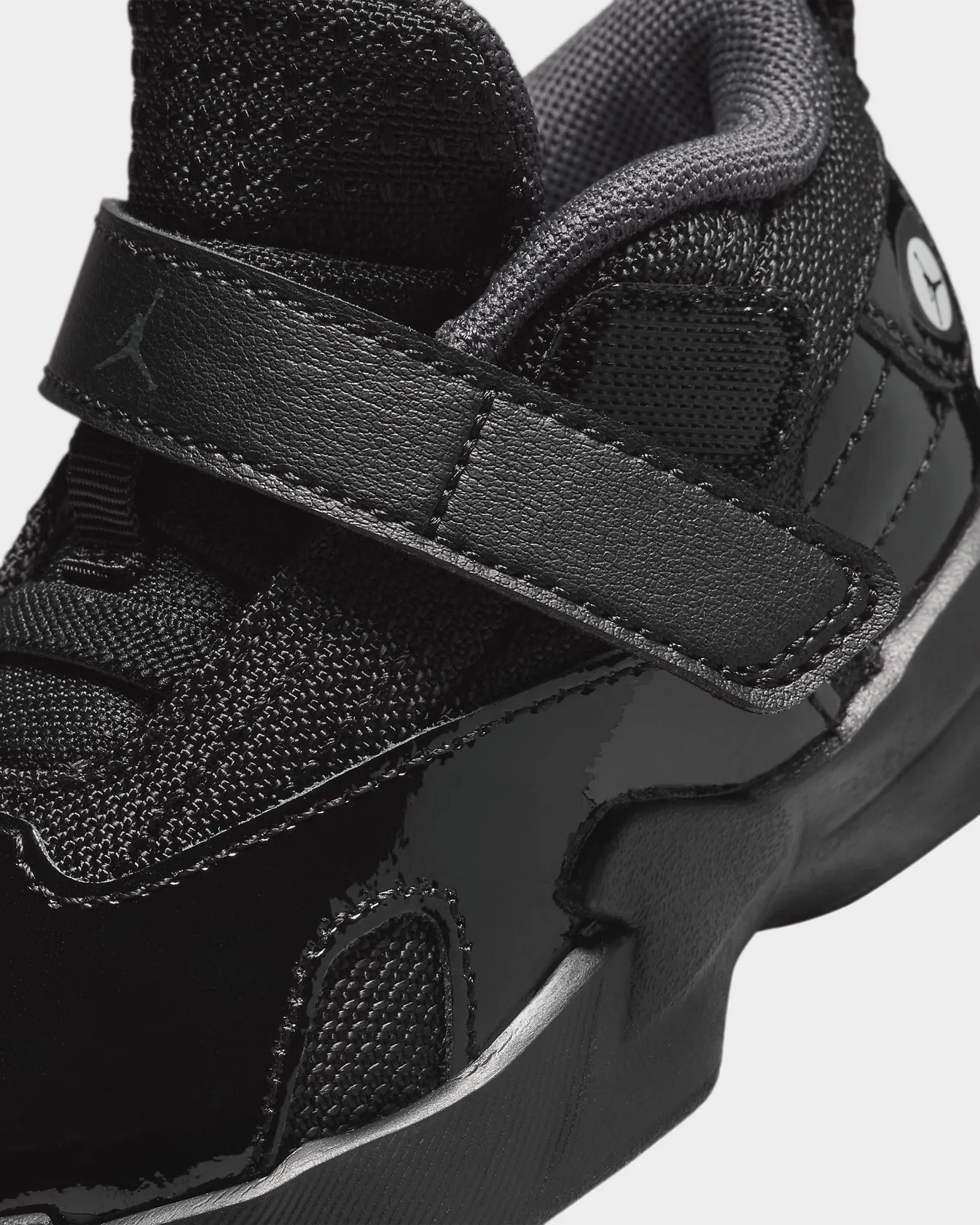 Reinforced Arch Durable Sole Jordan Max Aura 6 TD Black / Black