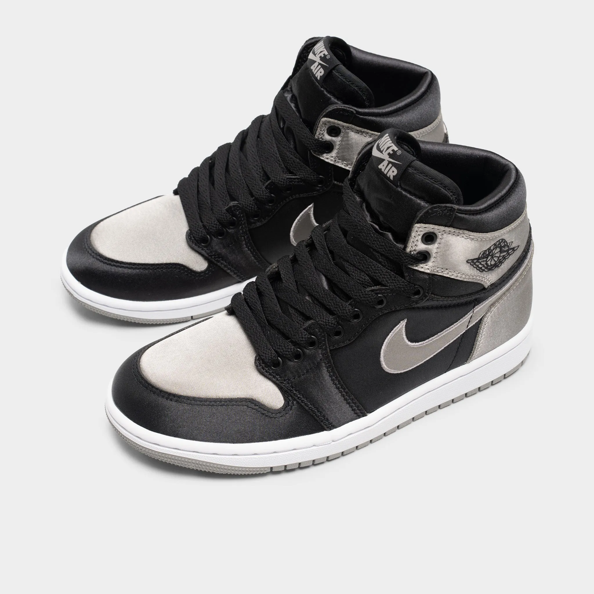 Jordan Women's 1 Retro High OG Black / Medium Grey - White Heel Balance