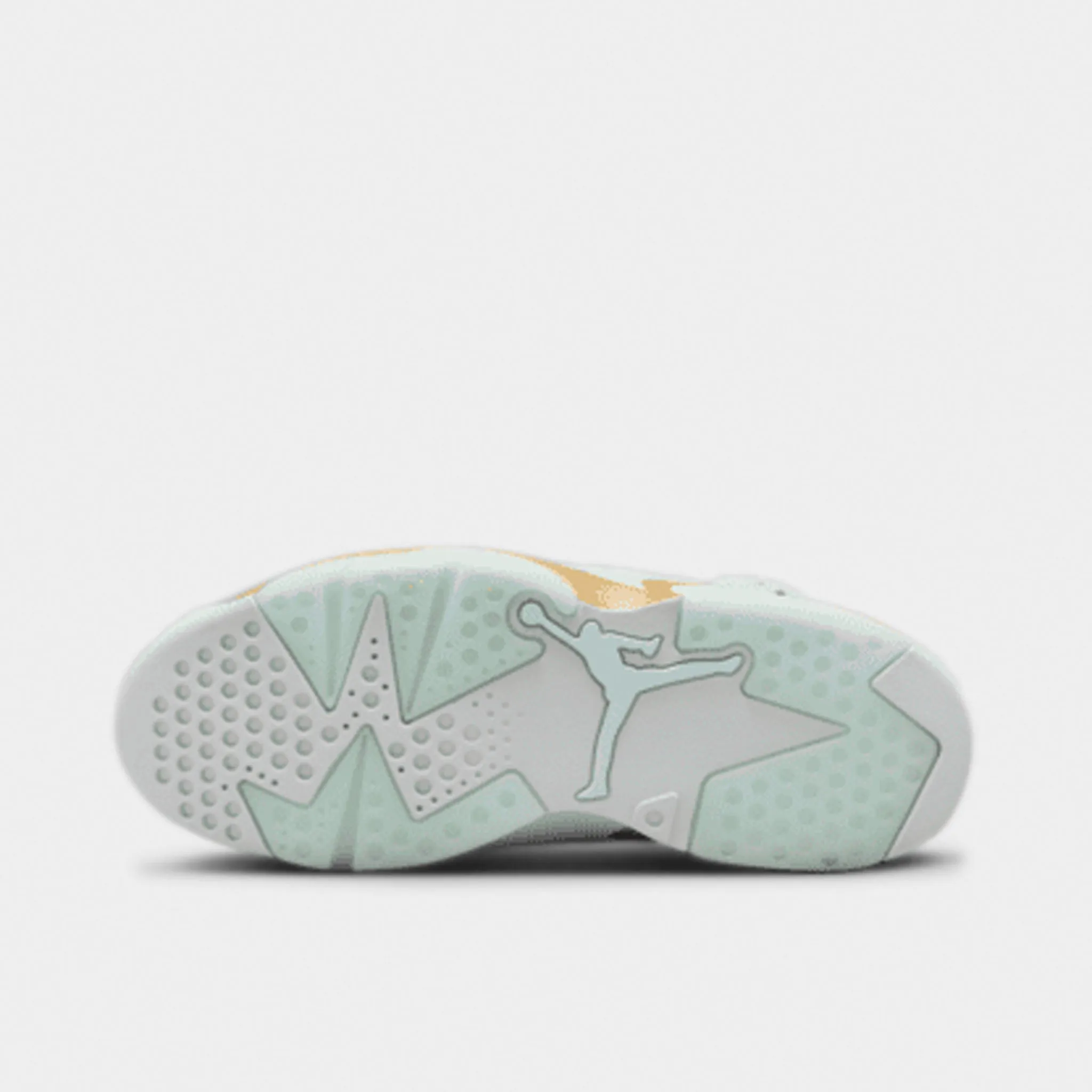Seamless grip Jordan Women's 6 Retro Pure Platinum / Metallic Gold - Coconut Milk