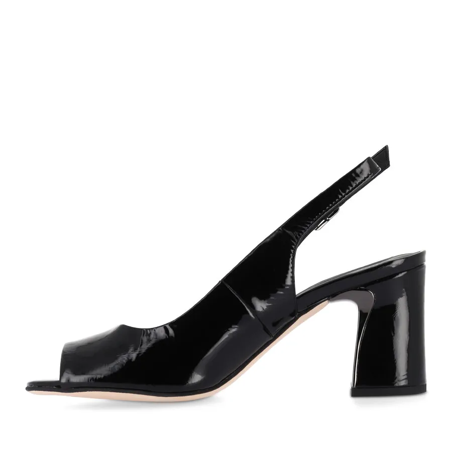 KIANNA - BLACK PATENT LEATHER Ceremony Glow Pull on