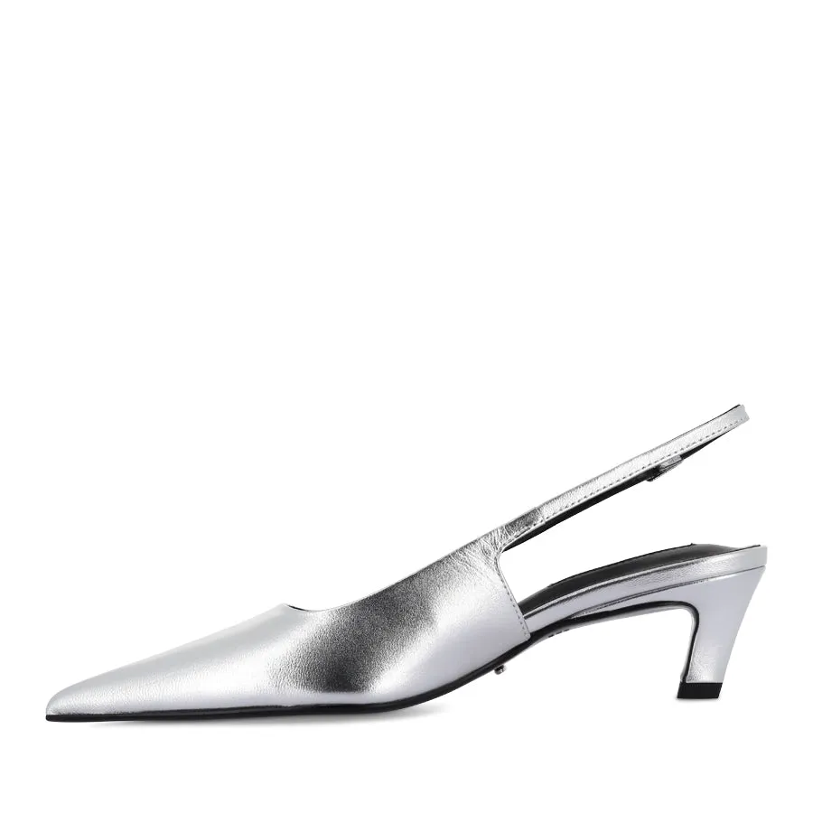 KOURT - SILVER METALLIC Friend Time Light Padding Shoes