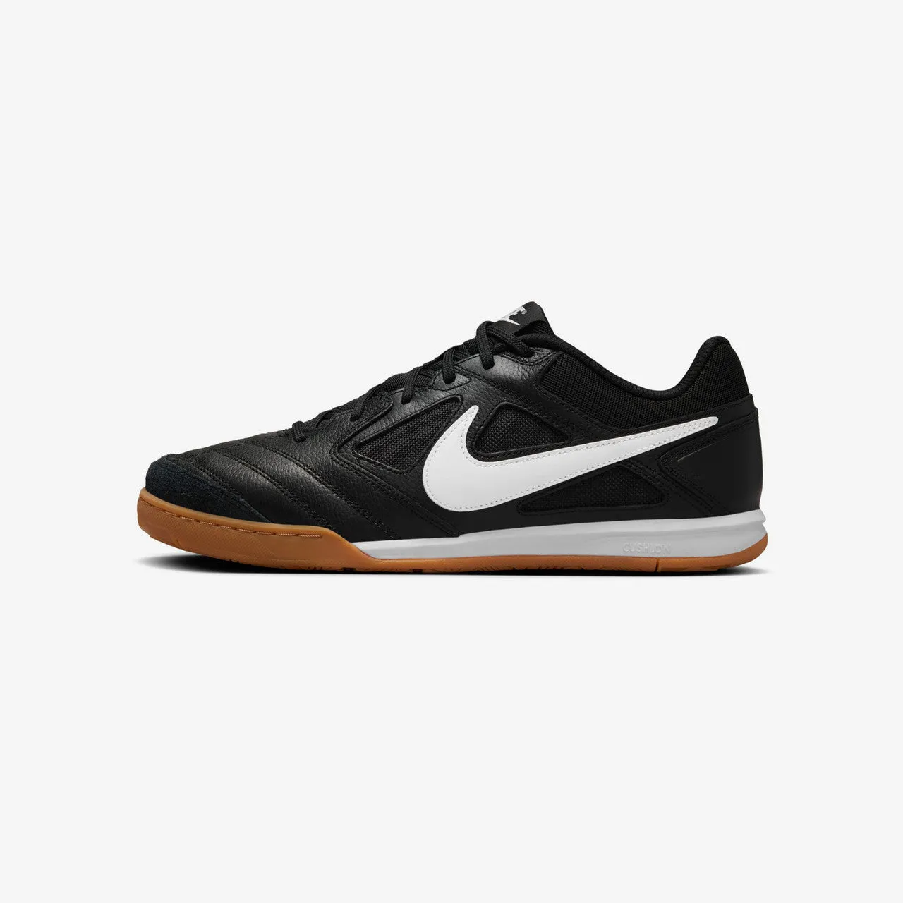 Gato lace - up closure
