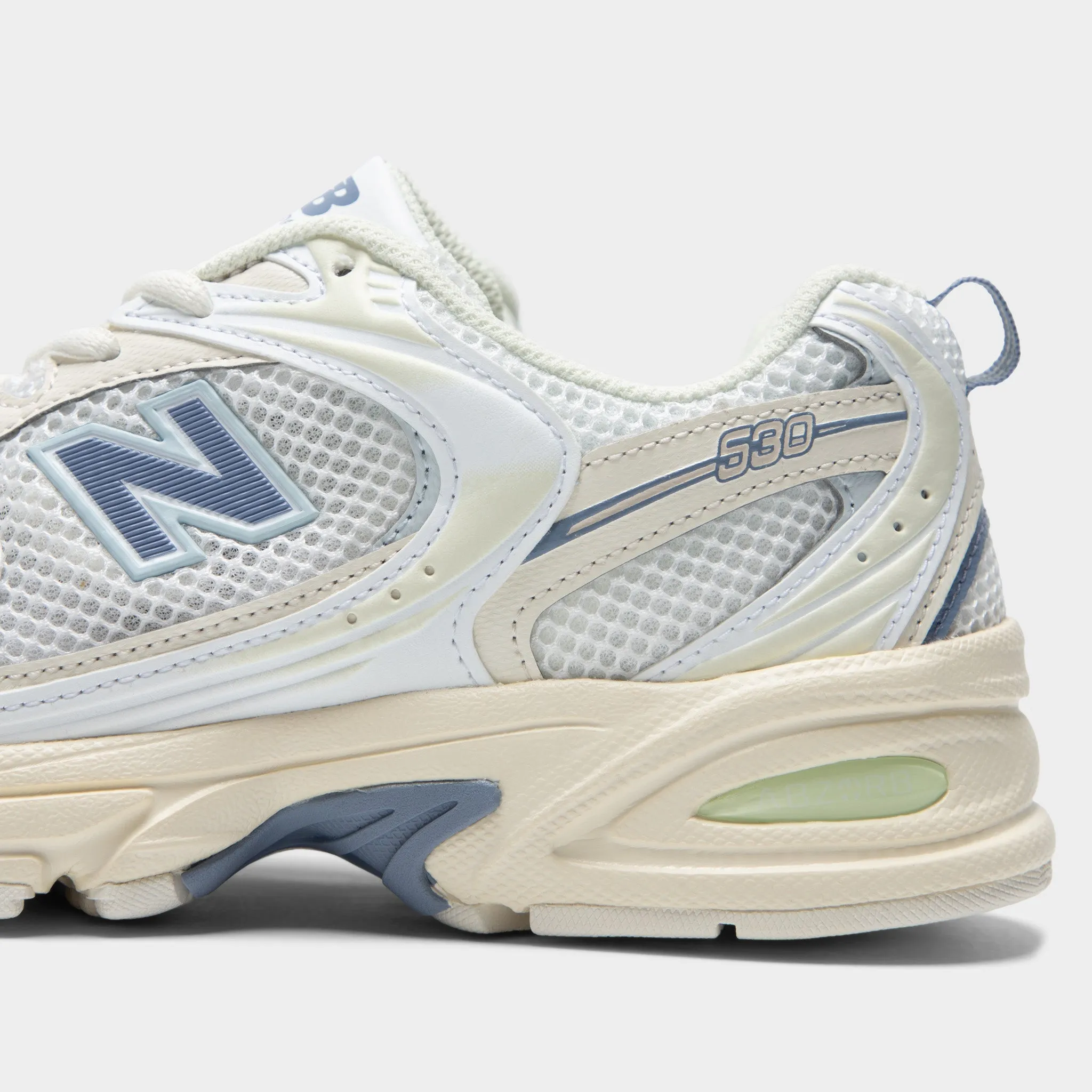 Dual Zone Traction Adaptive Fit System New Balance 530 Angora / Dusk Shower