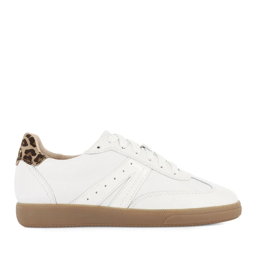 LEVI - WHITE LEOPARD LEATHER Odor Resistant Lining Quick Dry Insole