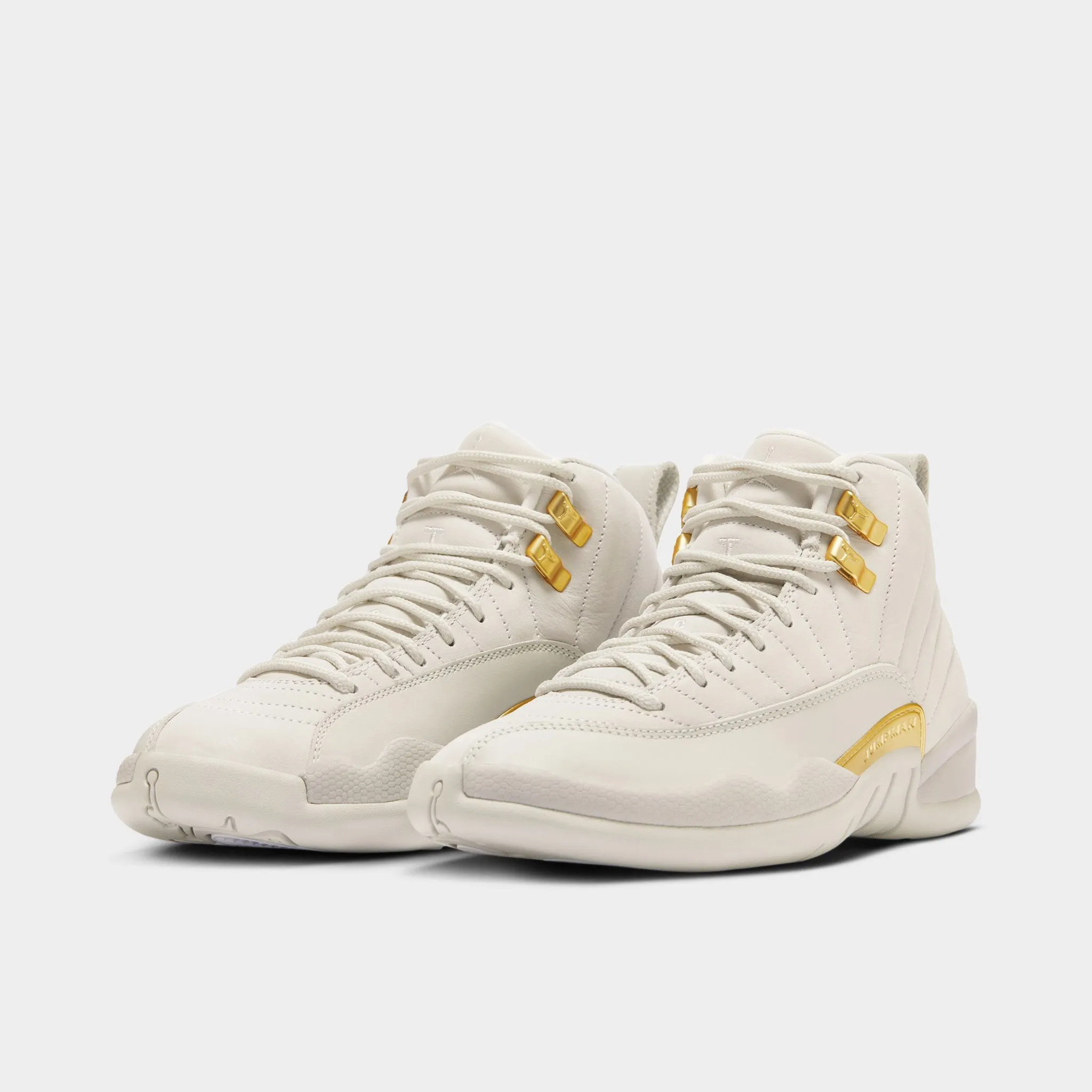 Hexagonal Traction Pattern Zoned Cushioning Jordan Women's 12 Retro Phantom / Metallic Gold - White
