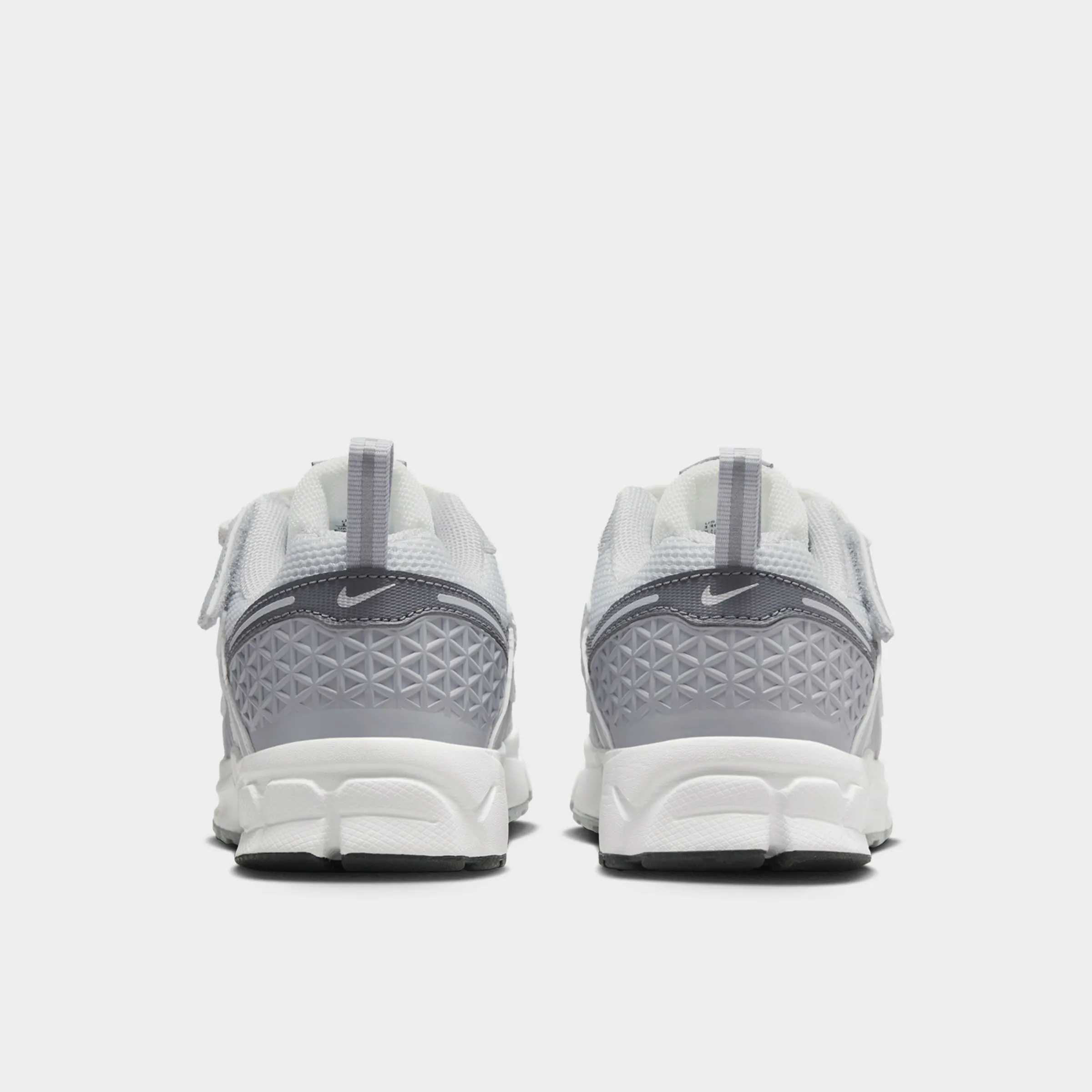 Nike Vomero 5 PS Pure Platinum / Metallic Silver Breathable Design Low Profile Cushion