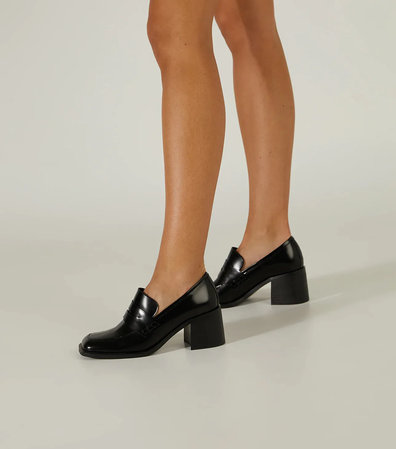 All-Season Comfort LOMAX - BLACK HI SHINE