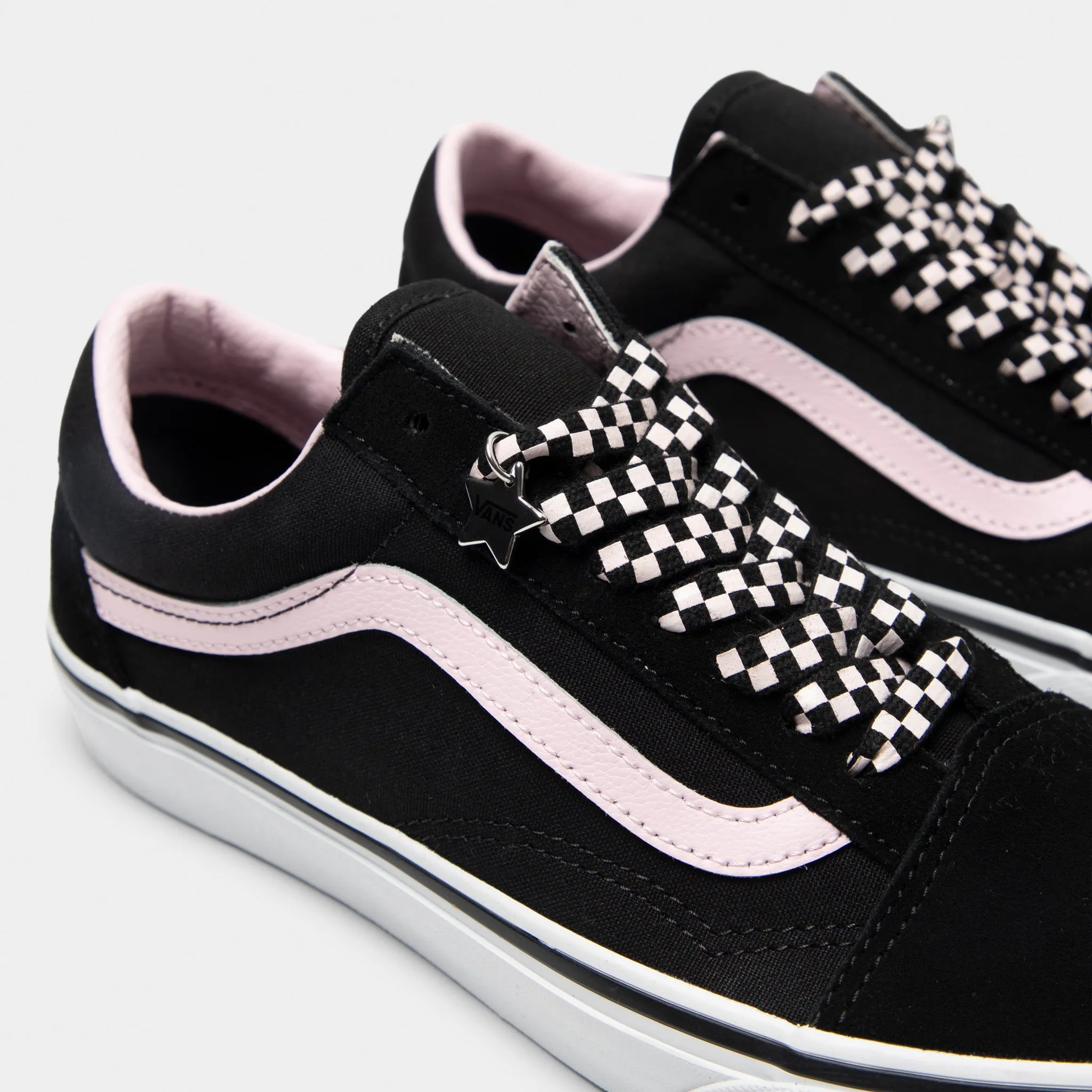 Vans Old Skool Black / White Charms decorative