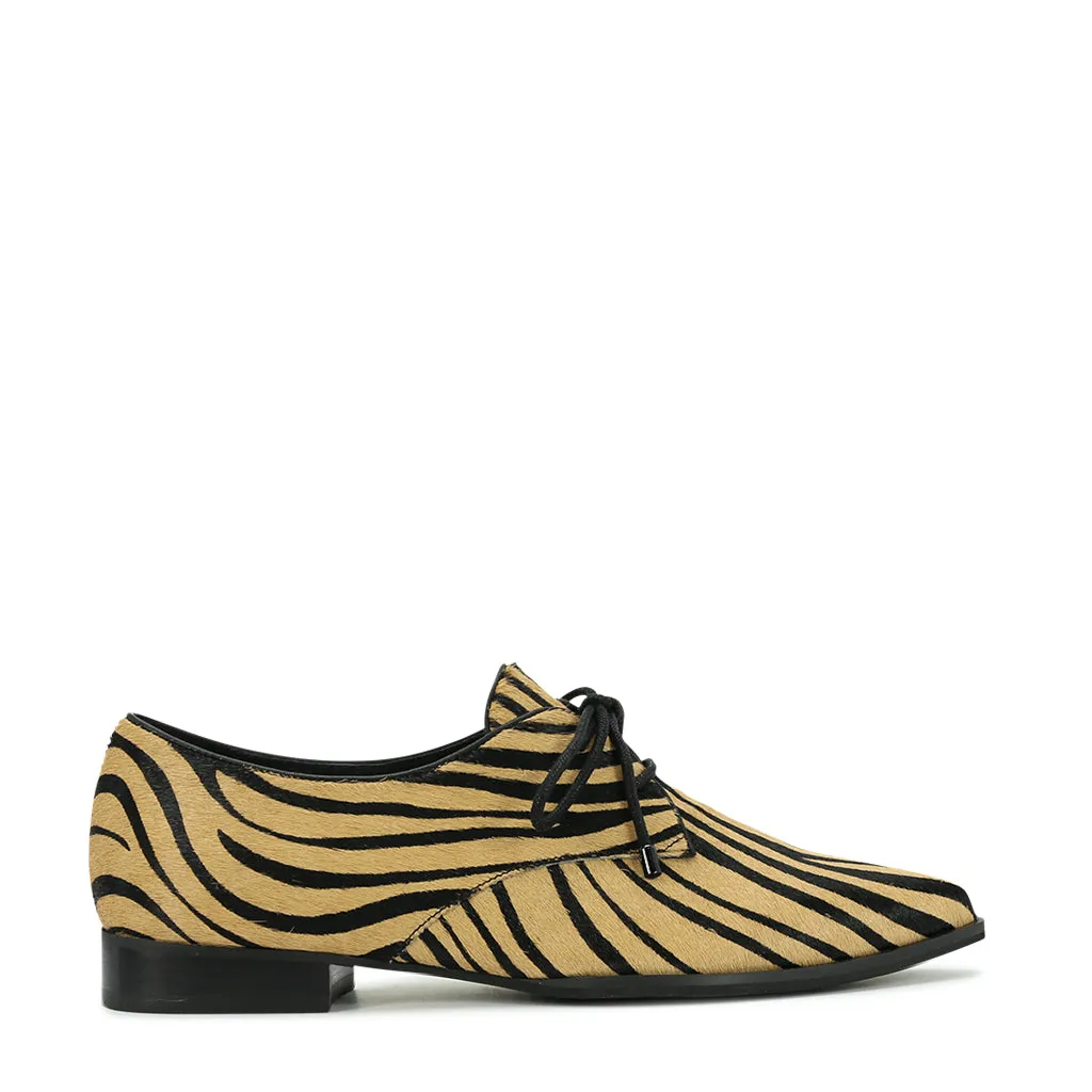 Slip-On Design Drawstring Lace EMME