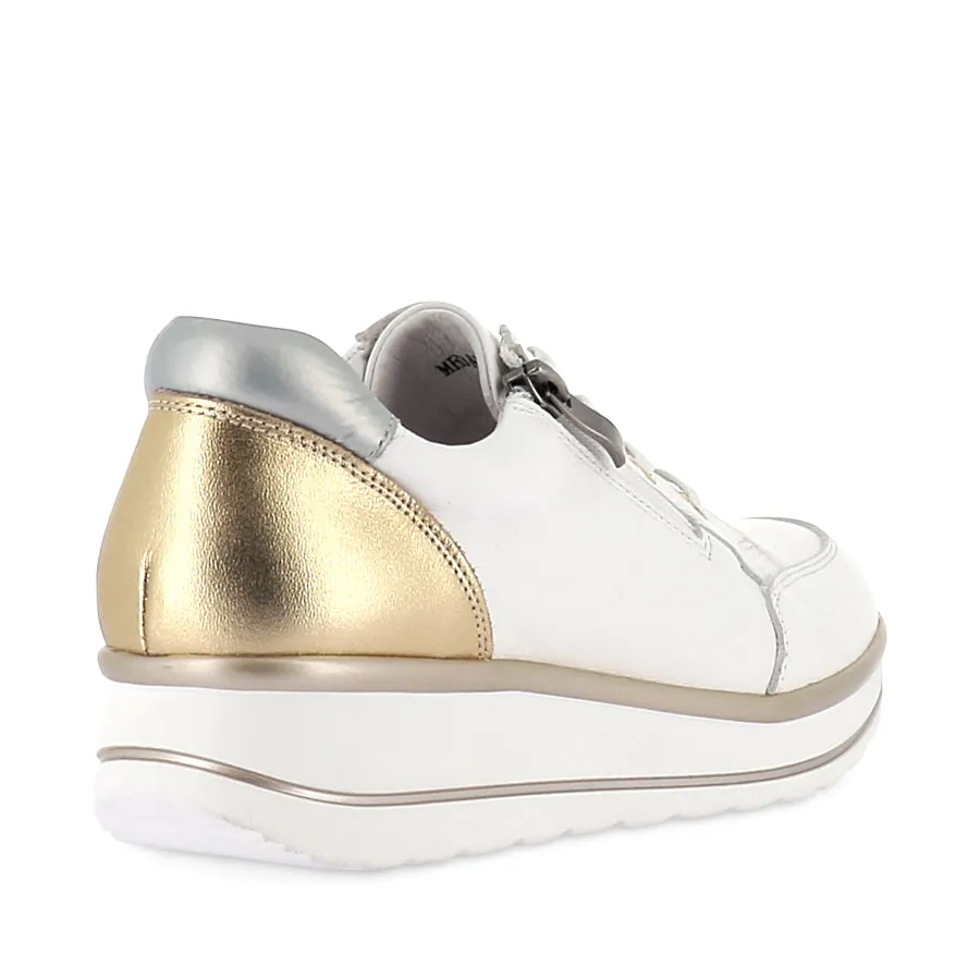 MEDAL - WHITE/GOLD LEATHER Water   Repellent Energy Return EVA Foam