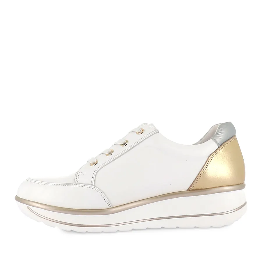 MEDAL - WHITE/GOLD LEATHER Eco Build Tailored durability