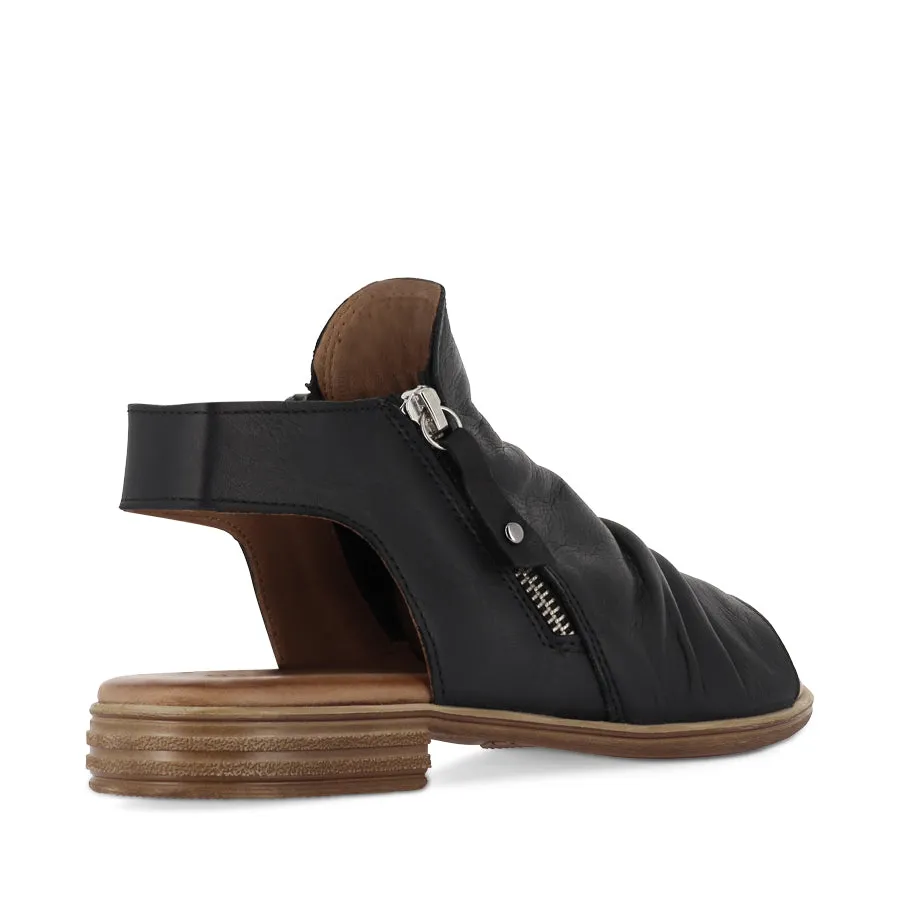 MILLIE - BLACK LEATHER Comfy Shoes