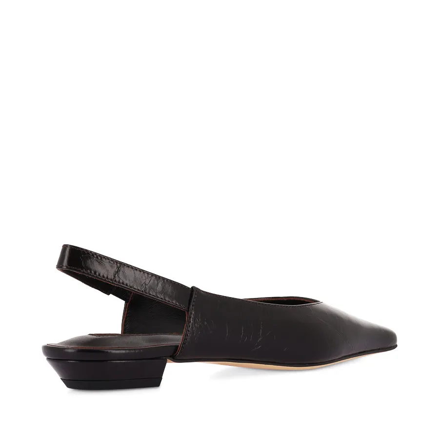 Style Seek Light Walking AKITA - CHOC CRINKLE