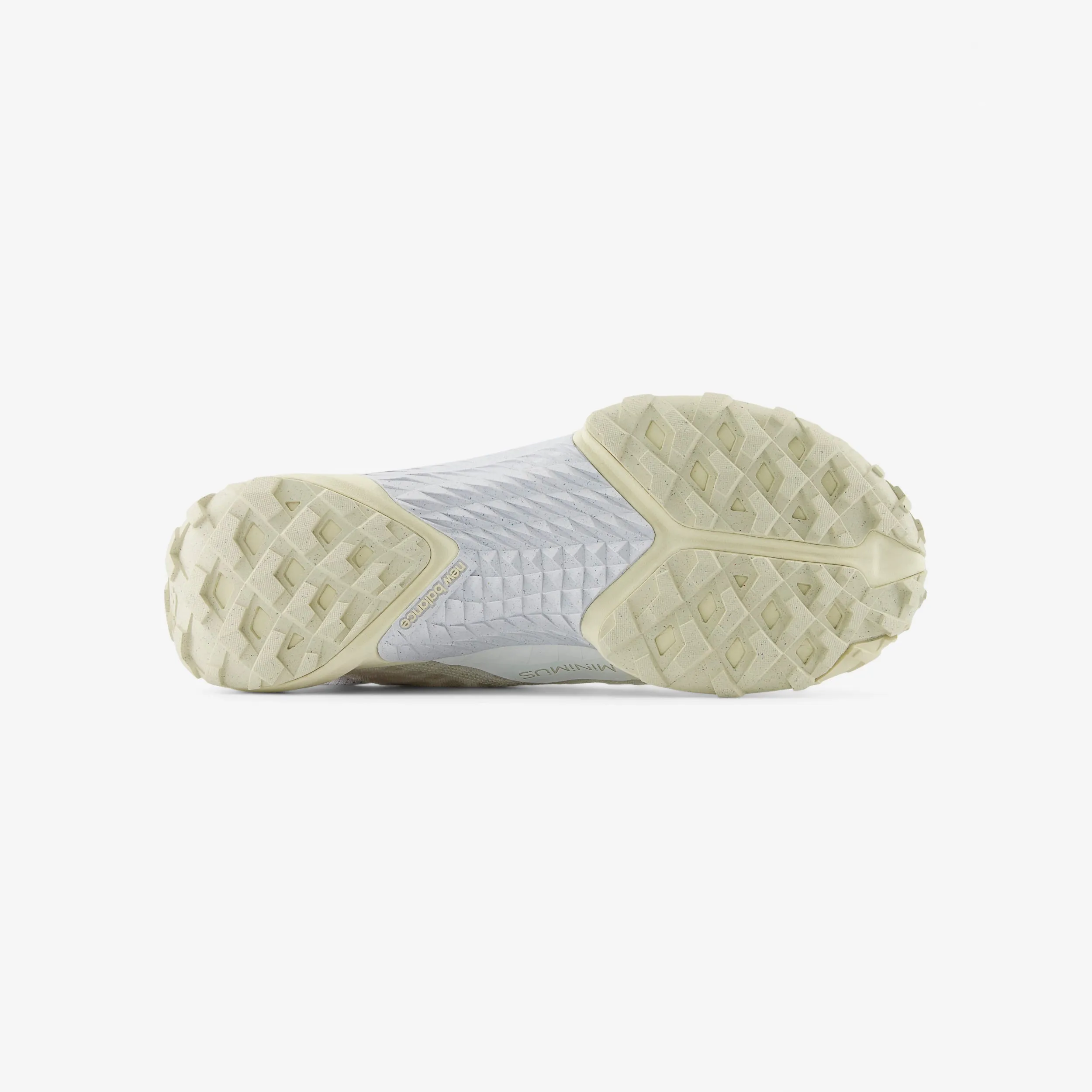 Cushioned durability runner Minimus M10