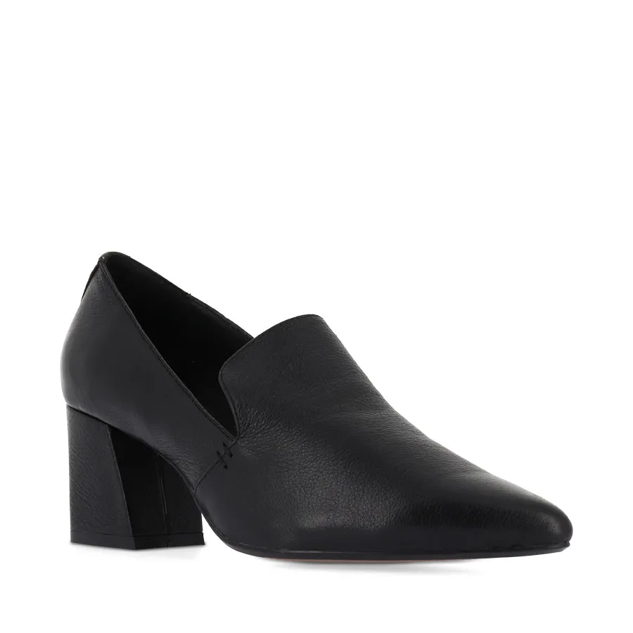 MISSIES - BLACK LEATHER Doctor Approved Eco Friendly