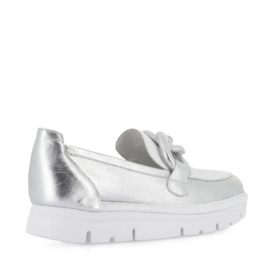 Fresh Pace Pointed Toe ERORA - SILVER WHITE LEATHER