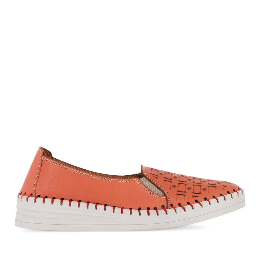 LAZY - SUNBURN LEATHER Style Ready Footwear
