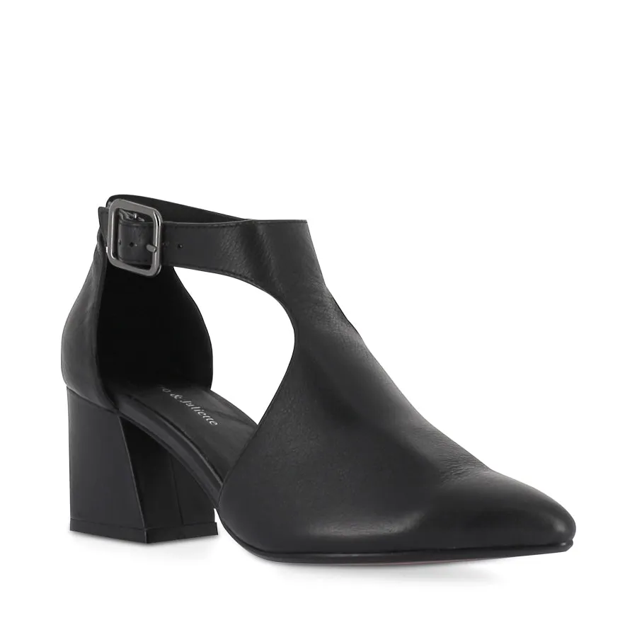 MORENO - BLACK LEATHER Casual Light Show