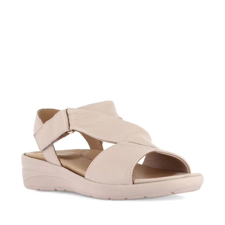 NAZLY 2 XW - NUDE LEATHER Comfortable walking shoes