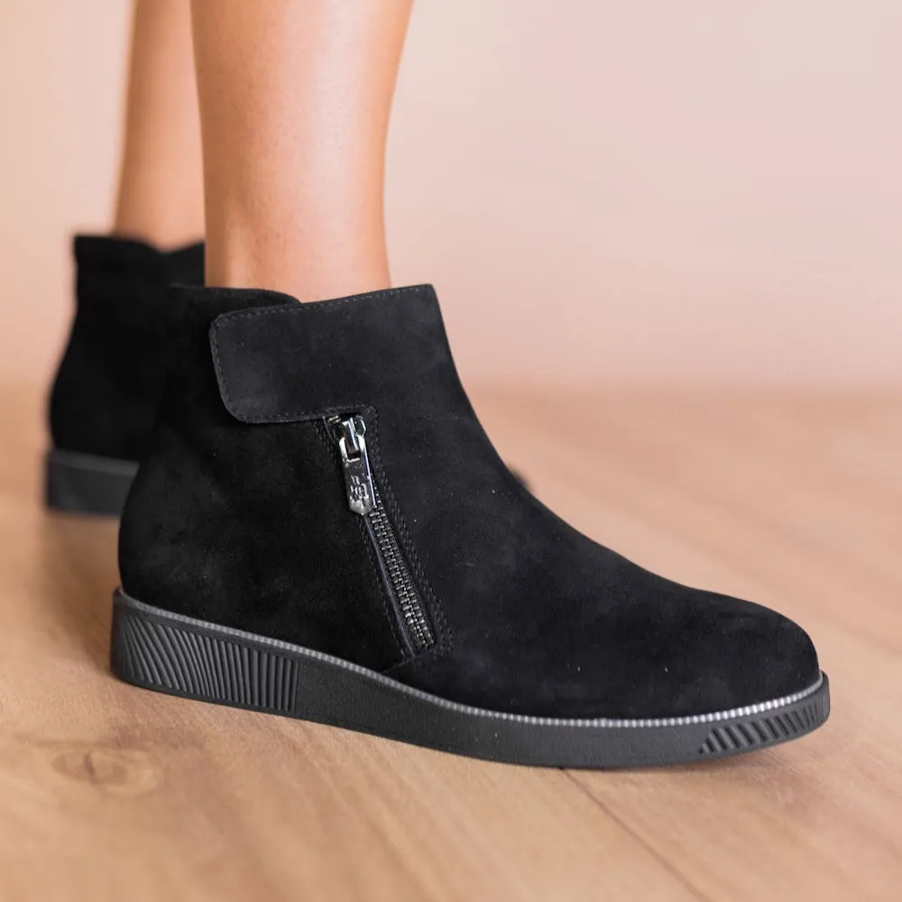Molded Insole Ring Walk L'AMOUR DES PIEDS JAIDLY - BLACK SUEDE