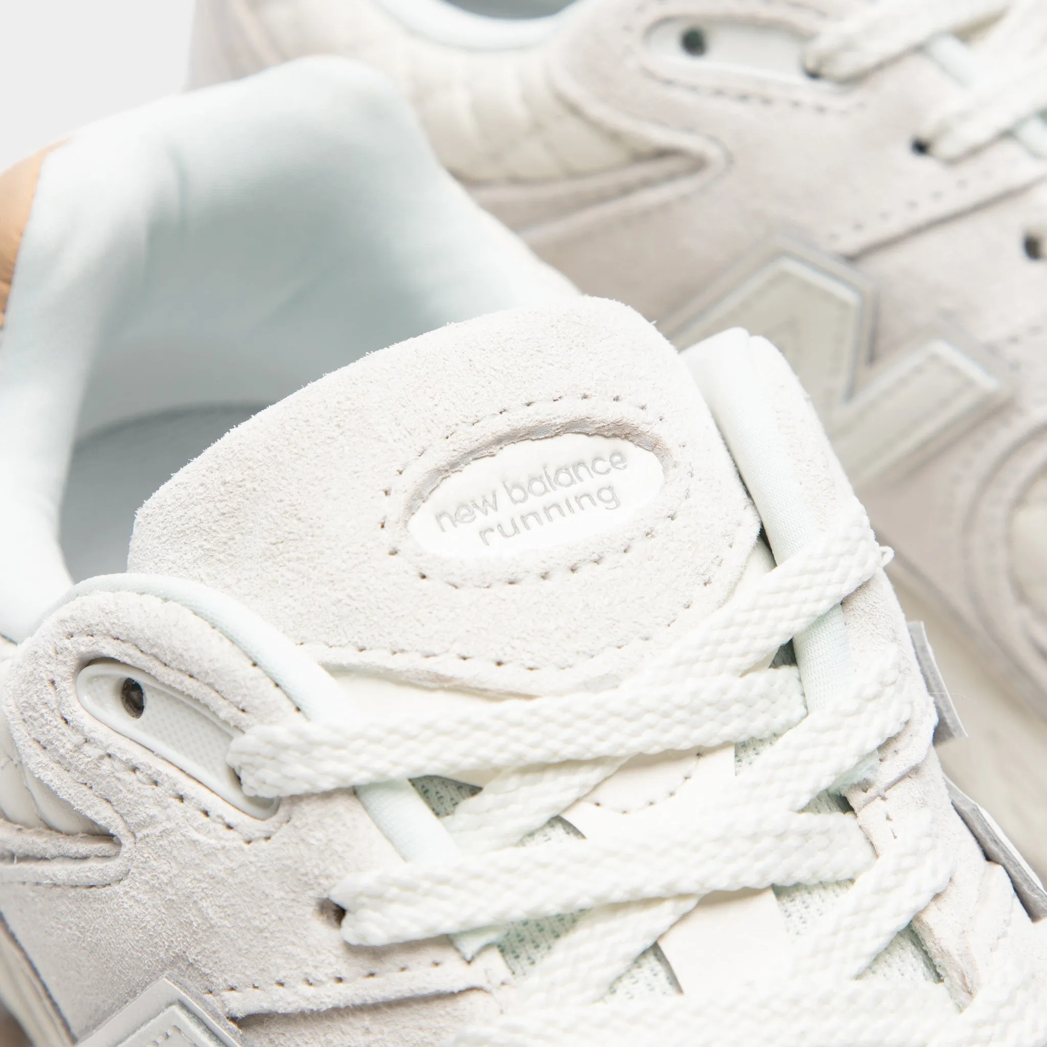 New Balance 2002R Tan / Tan Reinforced toe Chill Walks