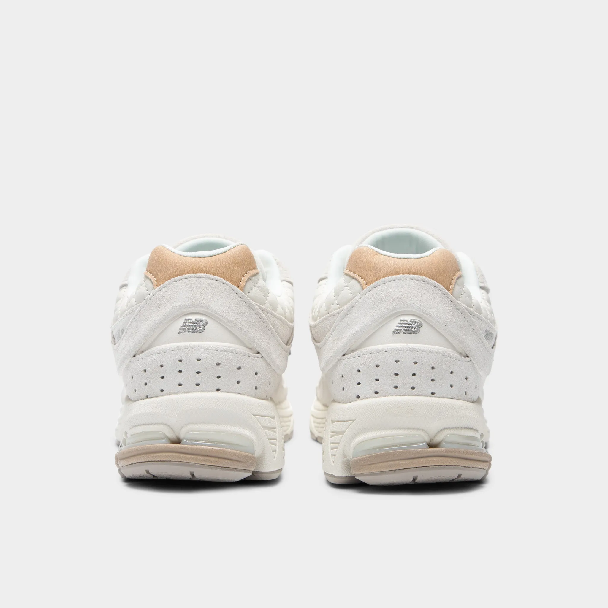 New Balance 2002R Tan / Tan Quick Outing