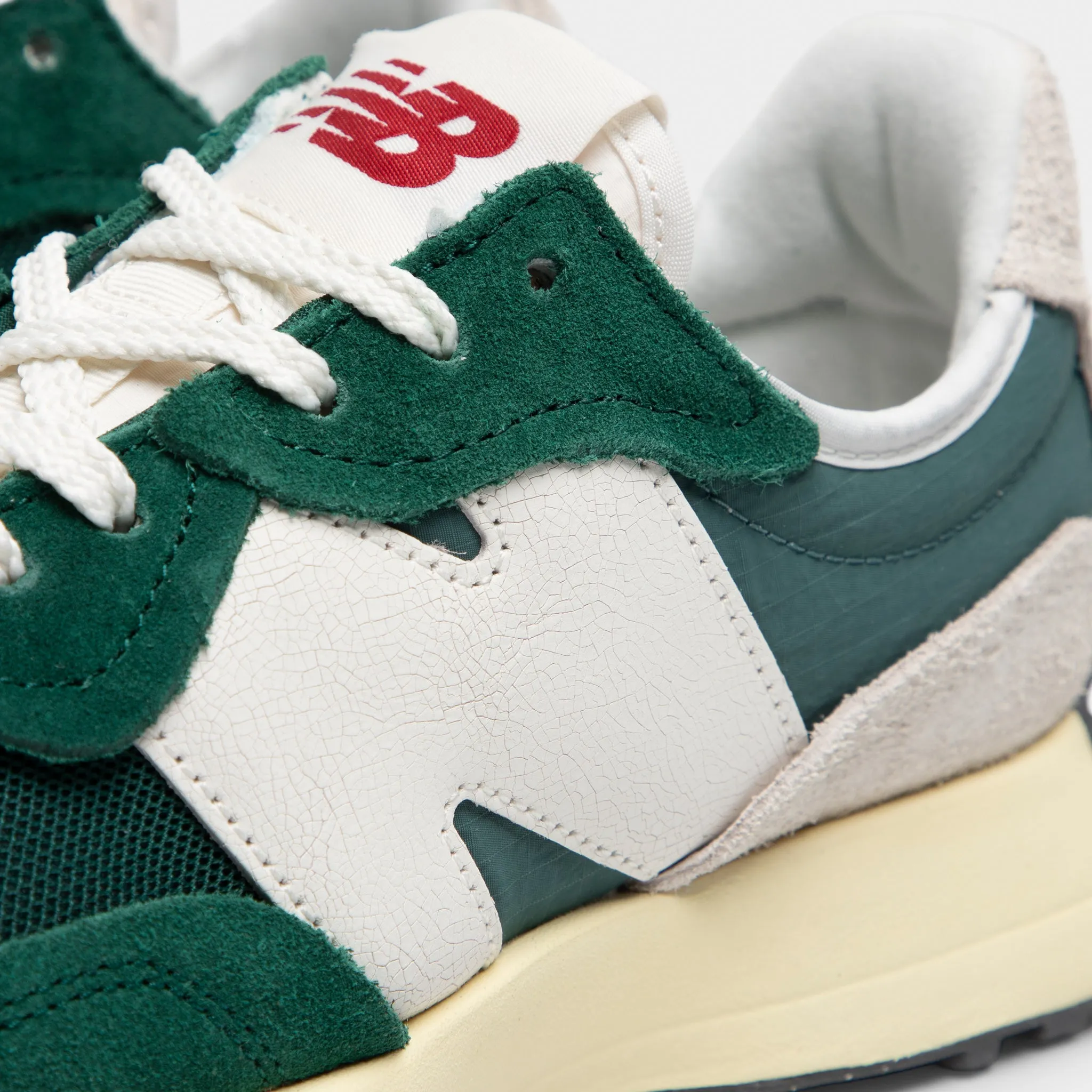 New Balance 327 Marsh Green / New Spruce Move More Hypoallergenic Lining